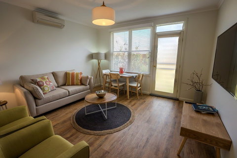 The Riversleigh - Maitland Accommodation 3