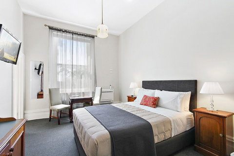 The Riversleigh - Maitland Accommodation 6