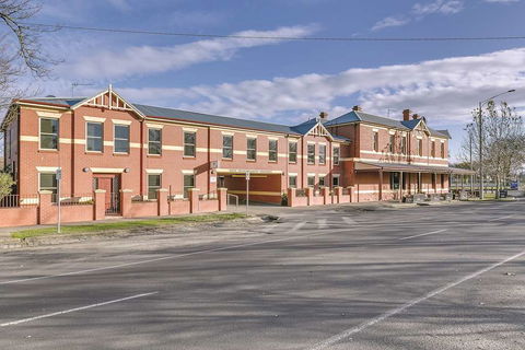 Lake Inn Ballarat - Maitland Accommodation 0