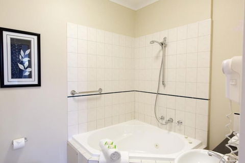 Barkly Motor Lodge - Maitland Accommodation 7