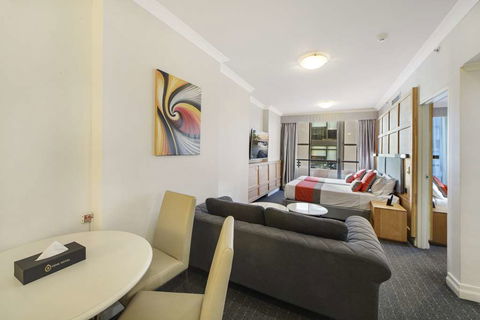 YEHS Hotel Sydney Harbour Suites - Maitland Accommodation 6