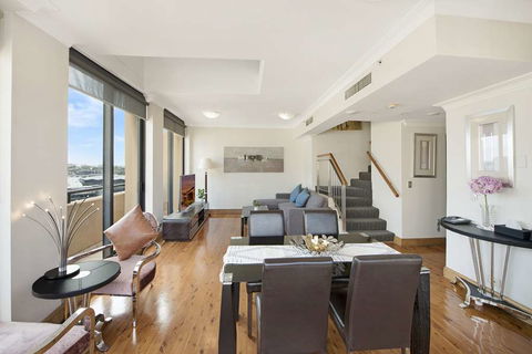 YEHS Hotel Sydney Harbour Suites - Maitland Accommodation 12