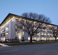 Knightsbridge Canberra - Maitland Accommodation
