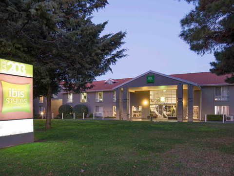 Ibis Styles Canberra - Maitland Accommodation 1