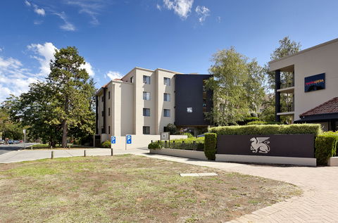 Astra Apartments The Griffin - Maitland Accommodation 3