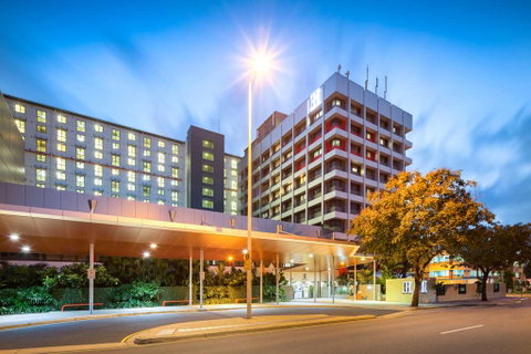 H on Smith Hotel - Maitland Accommodation 0