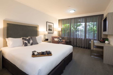 H on Smith Hotel - Maitland Accommodation 4