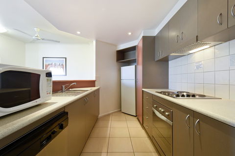 Metro Advance Apartments & Hotel - Maitland Accommodation 4