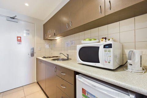 Metro Advance Apartments & Hotel - Maitland Accommodation 6