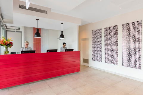 Oaks Elan Darwin - Maitland Accommodation 1