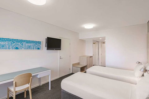 Vibe Hotel Darwin Waterfront - Maitland Accommodation 9