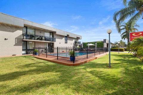 Econo Lodge All Seasons Mildura - Maitland Accommodation 2