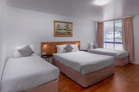 Econo Lodge Lilydale - Maitland Accommodation 0