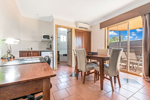 The Georgian Motor Lodge - Maitland Accommodation 0