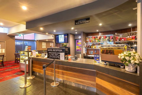 Nightcap at Keysborough Hotel - Maitland Accommodation 2