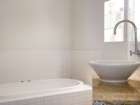 Lindenwarrah Hotel - Maitland Accommodation 11