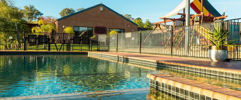 Blazing Stump Motel & Suites - Maitland Accommodation 1