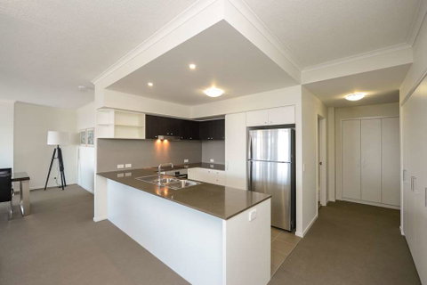 Curtis Central Apartments - Maitland Accommodation 9