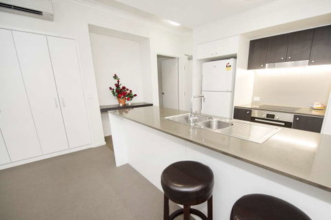 Curtis Central Apartments - Maitland Accommodation 10