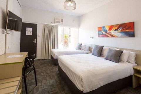 Emerald Star, a Nightcap Hotel - Maitland Accommodation 2
