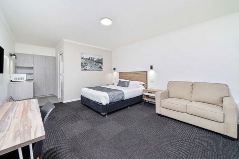 Peppermill Inn - Maitland Accommodation 1