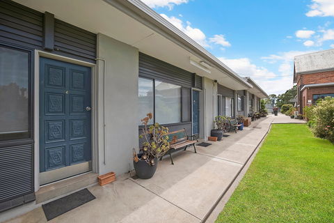 Hamilton Lakeside Motel - Maitland Accommodation 0