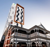 Holiday Inn West Perth - Maitland Accommodation