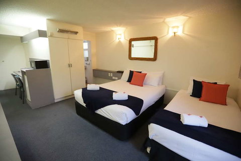 Emerald Central Hotel - Maitland Accommodation 5