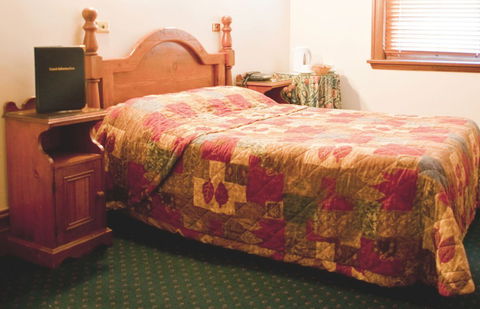O'Malleys Hotel - Maitland Accommodation 1