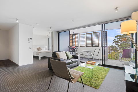 Astra Jasper - Maitland Accommodation 10