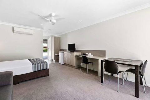 Econo Lodge Beachside - Maitland Accommodation 9