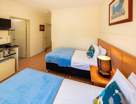 Cairns Queenscourt - Maitland Accommodation 4