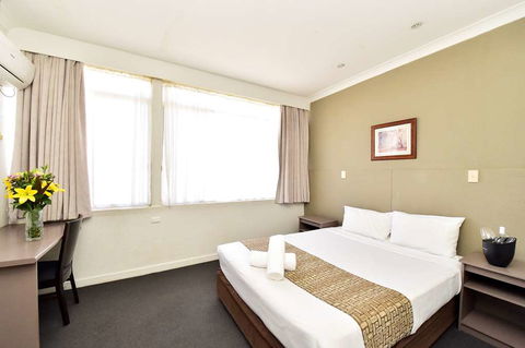 Diplomat Motel Alice Springs - Maitland Accommodation 1