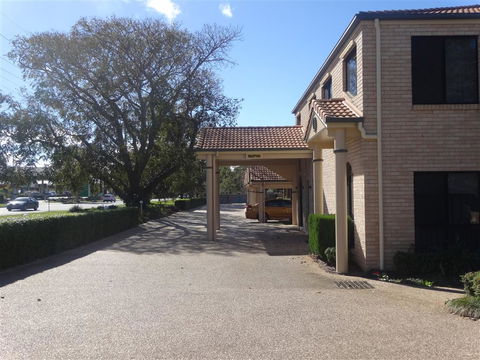 Best Western Tuscany On Tor Motor Inn - Maitland Accommodation 2