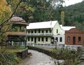 Walhalla's Star Hotel - Maitland Accommodation 0