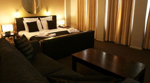 The Clarendon Hotel - Maitland Accommodation 1