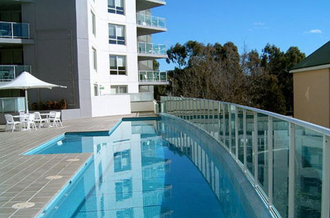 Pacific Suites Canberra - Maitland Accommodation 2