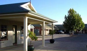 Country Gardens Motor Inn - Maitland Accommodation 0