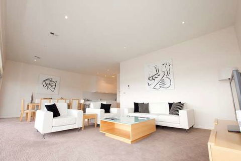 York Cove - Maitland Accommodation 5