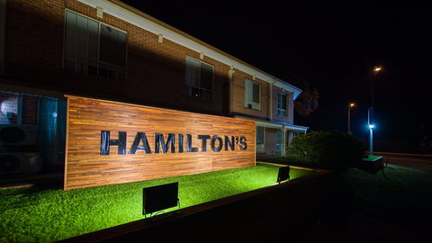 Hamilton's Queanbeyan Motel - Maitland Accommodation 2