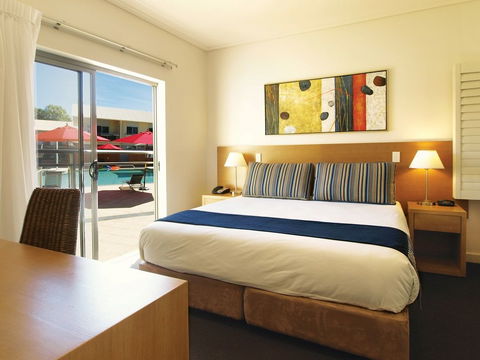 Oaks Broome - Maitland Accommodation 2
