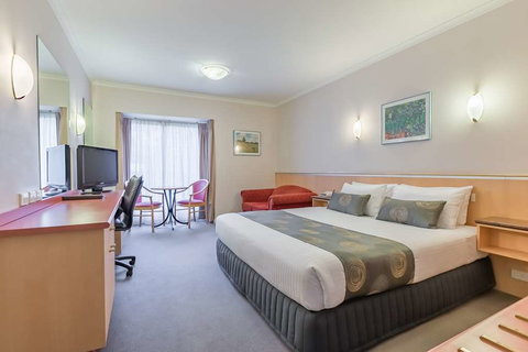 Waverley International Hotel - Maitland Accommodation 0