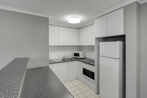 Adina Serviced Apartments Canberra James Court - Maitland Accommodation 1