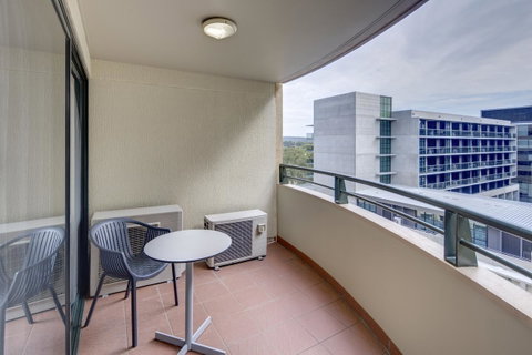Adina Serviced Apartments Canberra James Court - Maitland Accommodation 13