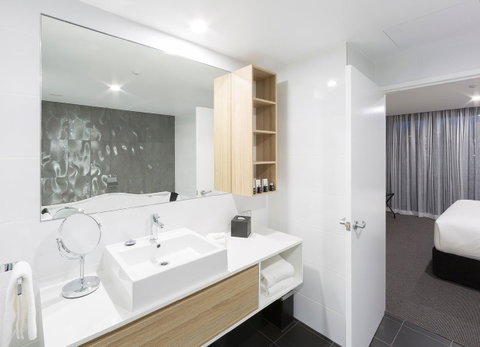 Avenue Hotel Canberra - Maitland Accommodation 11