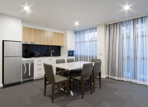 Avenue Hotel Canberra - Maitland Accommodation 9