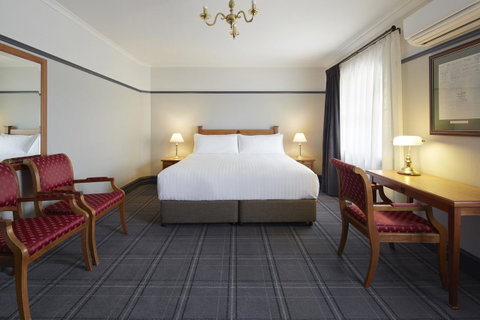 Brassey Hotel - Managed By Doma Hotels - Maitland Accommodation 0
