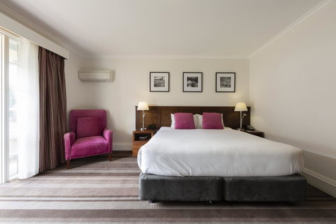 Mercure Canberra - Maitland Accommodation 14