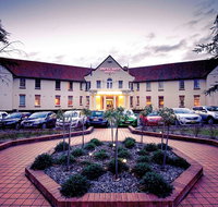 Mercure Canberra - Maitland Accommodation