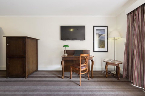 Mercure Canberra - Maitland Accommodation 12